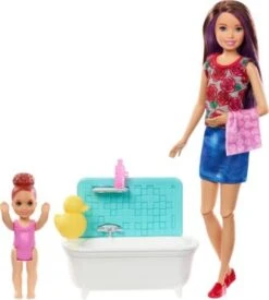 Barbie Skipper Babysitter Puppe (brünett), Spielset Mit Baby-Puppe & Badewanne