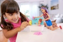 Barbie Skipper Babysitter Puppe (brünett), Spielset Mit Baby-Puppe & Badewanne -Otto 10420590 06