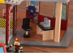 KidKraft Deluxe Fire Station Set 13 KidKraft Deluxe Fire Station Set -Otto 13406577 06