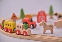 EverEarth Holz-Eisenbahn-Set Bauernhof -Otto 15024459 04