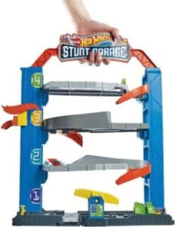 Hot Wheels Stunt-Garage Spielset, Parkhaus Inkl. 1 Spielzeugauto, Parkgarage 10 Hot Wheels Stunt-Garage Spielset, Parkhaus Inkl. 1 Spielzeugauto, Parkgarage -Otto 15636629 03