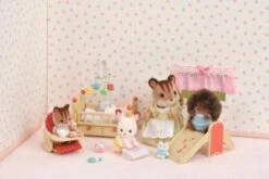Sylvanian Families Babyzimmer-Set -Otto 15910290 03