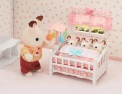Sylvanian Families Babybett Mit Mobile -Otto 17446936 05