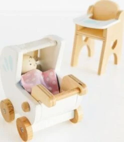 Le Toy Van Babysitter Set + Baby Aus Holz 10 Le Toy Van Babysitter Set + Baby Aus Holz -Otto 24548500 04