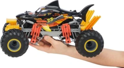 RC Monster Truck "Shark Next Level" Mit , Revell Control Ferngesteuertes Auto Mit Dampf- Und Lichteffekten Im Maßstab 1:16, 39 Cm 8 RC Monster Truck "Shark Next Level" Mit , Revell Control Ferngesteuertes Auto Mit Dampf- Und Lichteffekten Im Maßstab 1:16, 39 Cm – Bild 6
