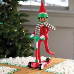 ELF On The SHELF® The Elf Accessoires - Scooter Set 11 ELF On The SHELF® The Elf Accessoires - Scooter Set -Otto 27600124 05