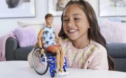 Barbie Ken Fashionistas + Wheelchair 11 Barbie Ken Fashionistas + Wheelchair -Otto 28444647 05