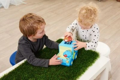 Simba OGGY OGGY Truck Inkl. Spielfigur 7 Simba OGGY OGGY Truck Inkl. Spielfigur – Bild 5