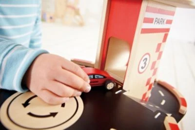 HAPE Parkhaus Inkl. Fahrzeuge 5 HAPE Parkhaus Inkl. Fahrzeuge – Bild 3